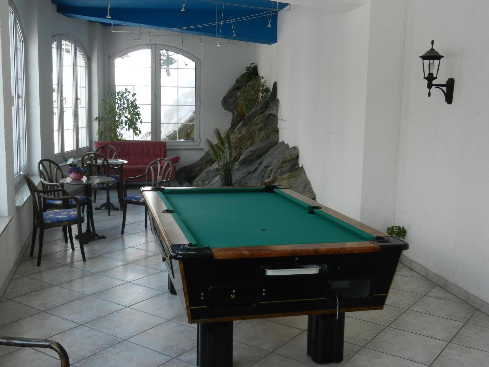 Artist Apartments & Hotel Garni Zermatt Ngoại thất bức ảnh