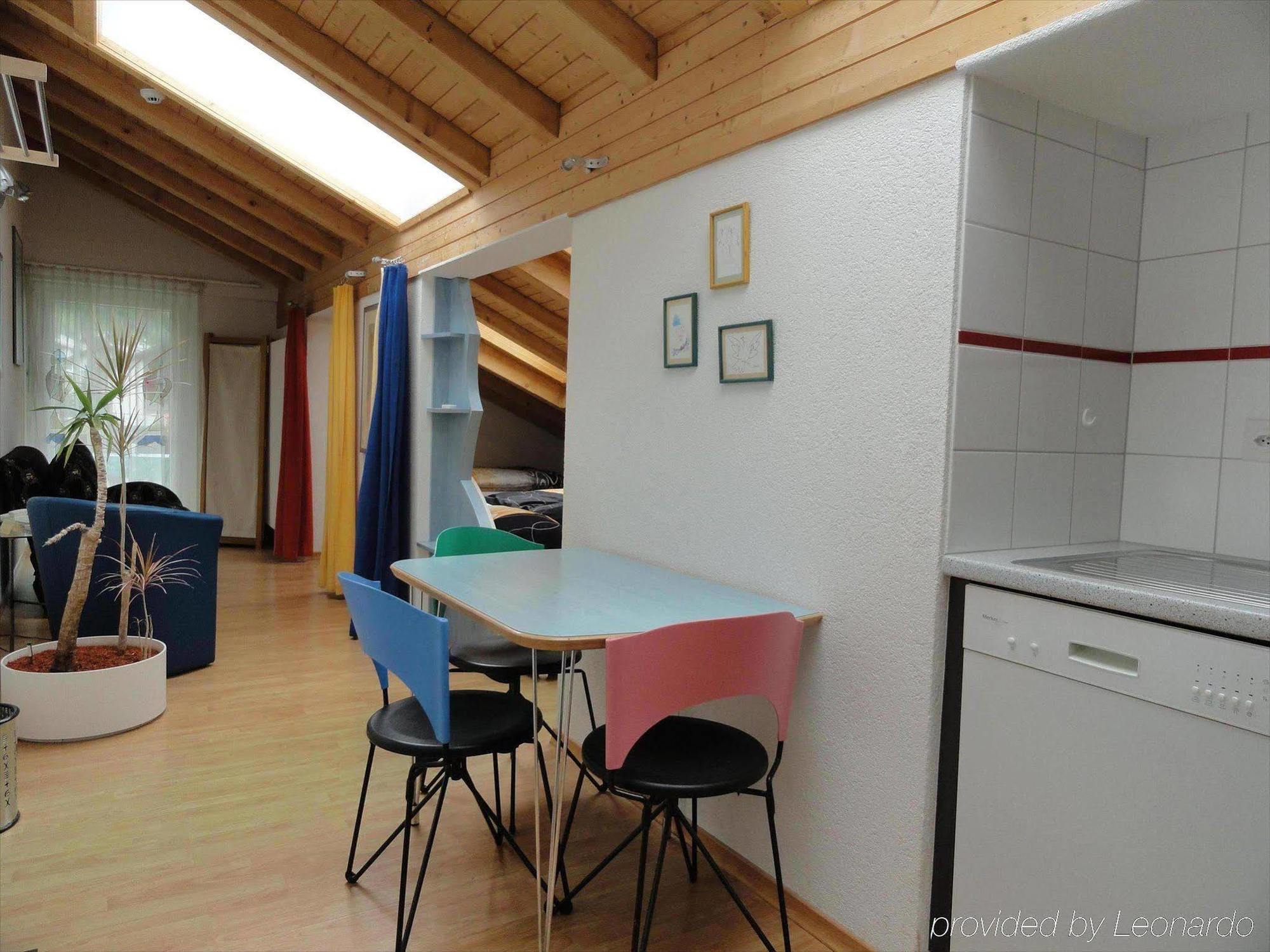 Artist Apartments & Hotel Garni Zermatt Phòng bức ảnh